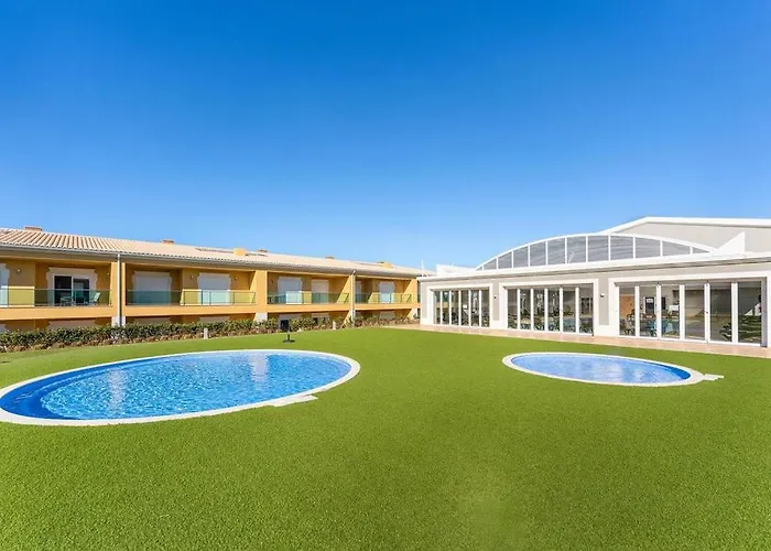 Casa Eva, Golfe, Conforto, Piscina E * ラゴス